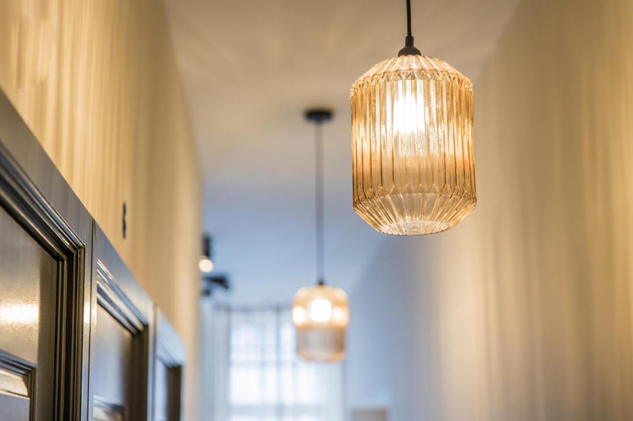 Excellent Listing 'Shiraz' Lejlighed Haag Eksteriør billede
